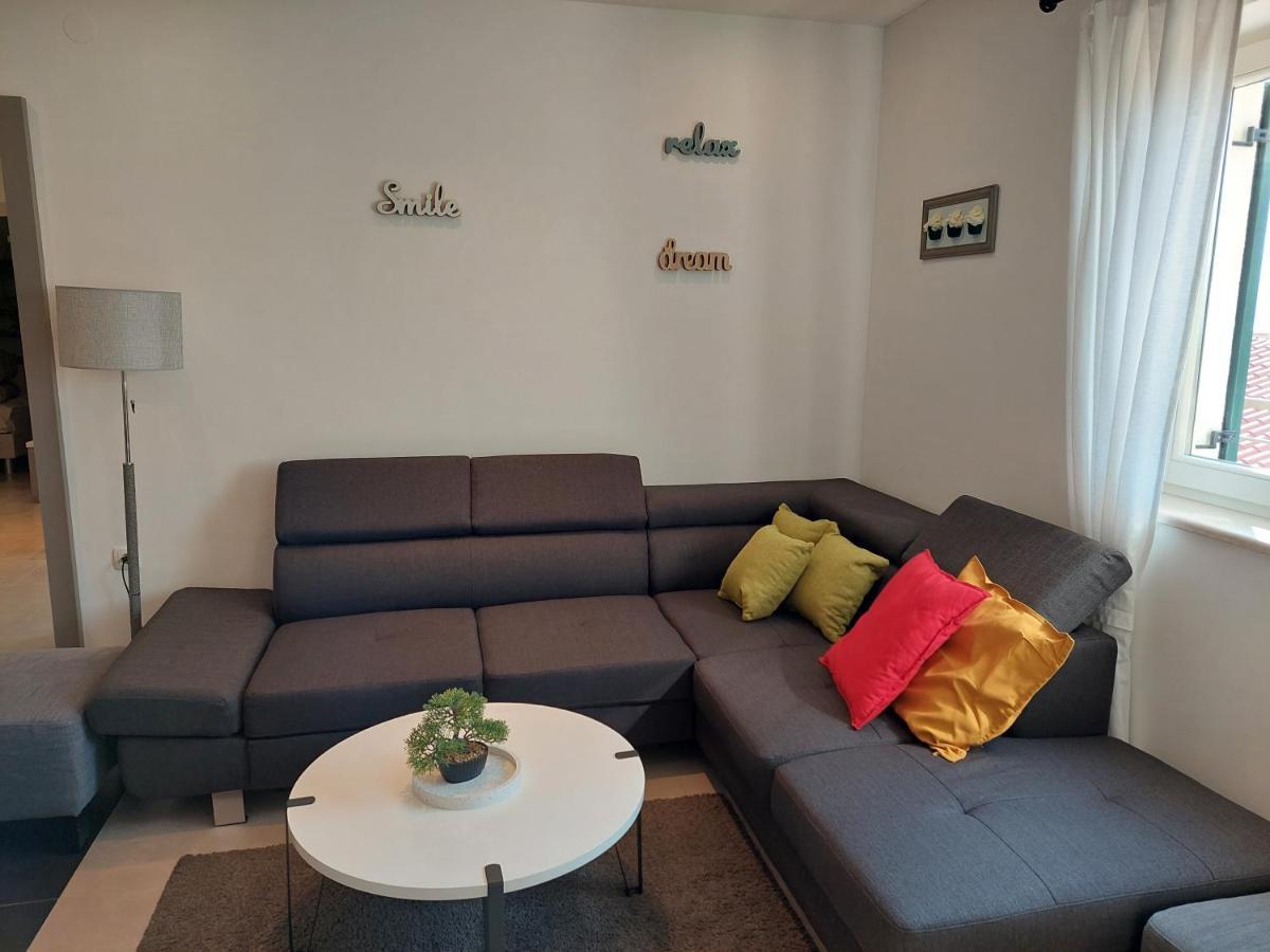Gavza Dream View Apartment Cres Exterior photo